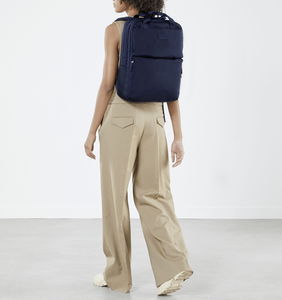 4BIZ Datorryggsäck L