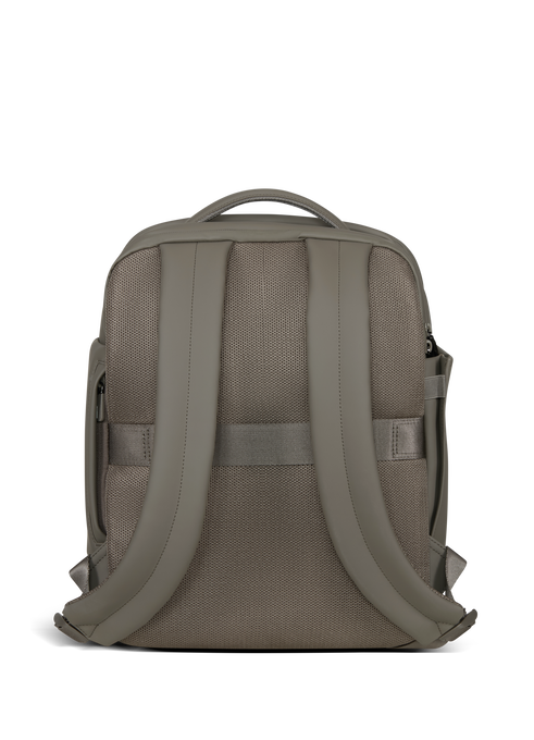 Lost In Berlin L&auml;tt resryggs&auml;ck 15.6"