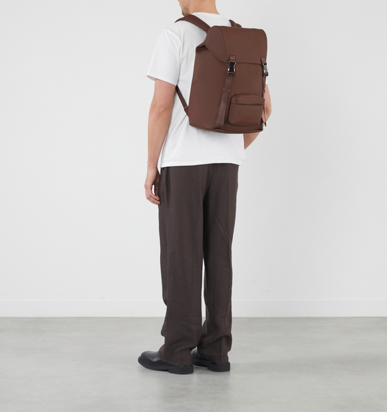 Lost In Berlin Exile Ryggsäck 17"