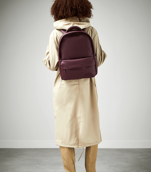 Lost In Berlin Ryggs&auml;ck 15"