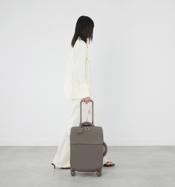 Lost In Berlin Kabinväska 55cm Lost In Berlin Kabinväska 55cm