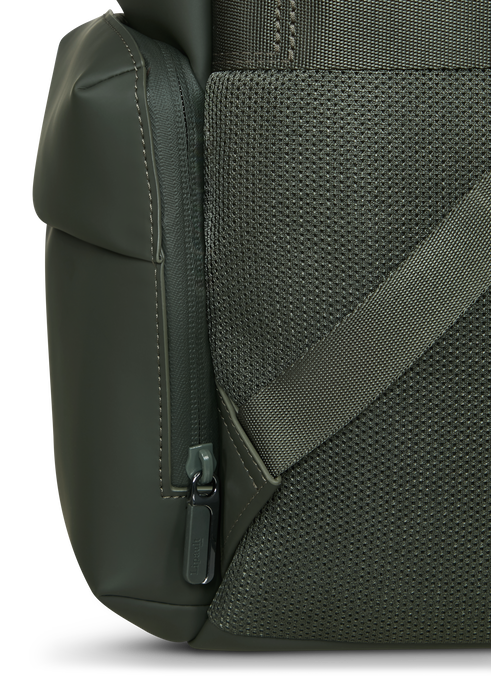 Lost In Berlin Ryggs&auml;ck Cargo M 15.6"
