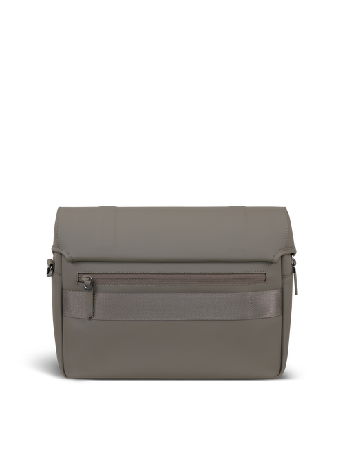 Lost In Berlin Crossbody v&auml;ska Exile