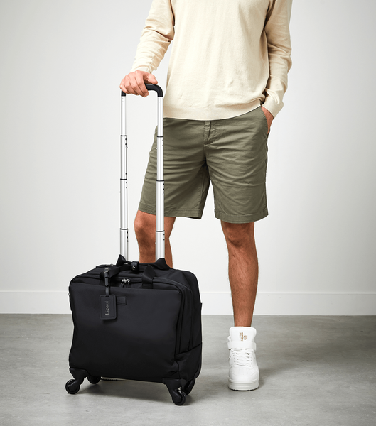 4BIZ Datorväska med hjul 15.6"