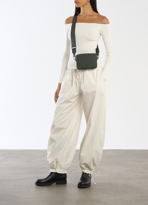 Lost In Berlin The Box - Crossbody v&auml;ska