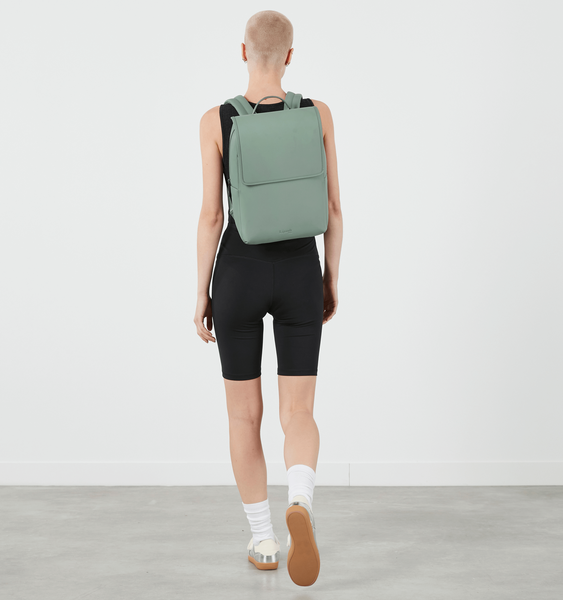 Lost In Berlin Ryggsäck Square 15"