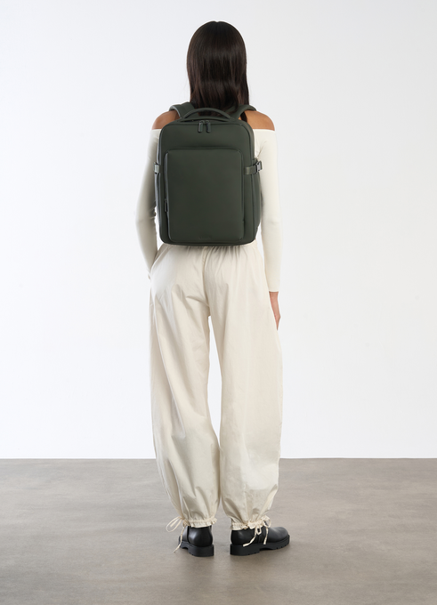 Lost In Berlin Ryggs&auml;ck Pro 16"