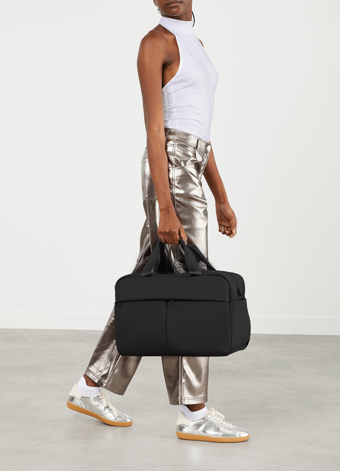 Lipault Lost In Berlin 24H Bag 2.0  Black Lipault Lost In Berlin 24H Bag 2.0  Black